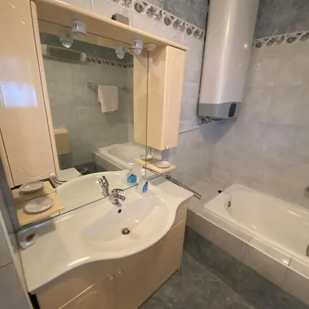 Cukon Holiday Home Premantura Room photo