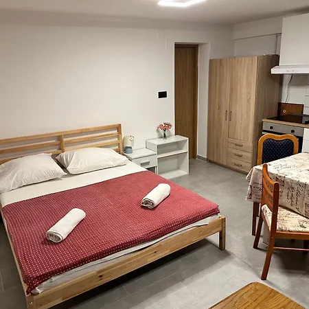 Cukon Holiday Home Premantura Exterior photo